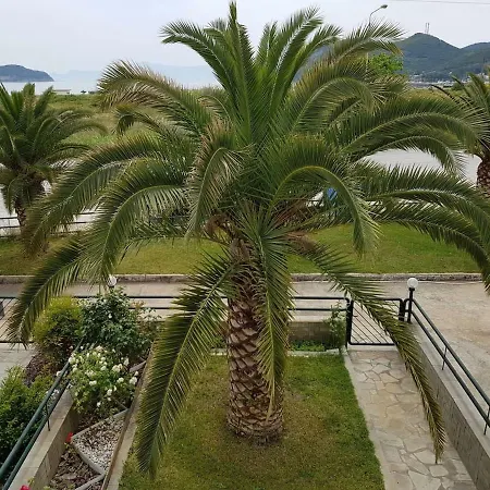 Oceanside Hall بيت للعطل *