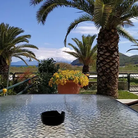 Сasa de vacaciones Oceanside Hall Nea Iraklitsa