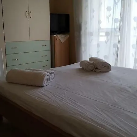 Oceanside Hall * Nea Iraklitsa